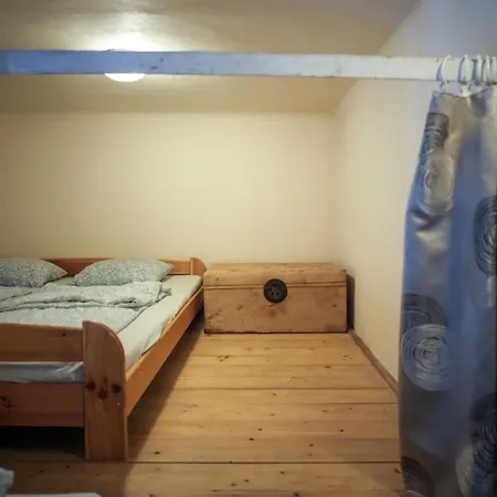 Charming With Big Shared Terrace In The Center Apartment *